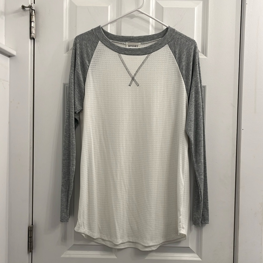 🌟NEW🌟 Red Dress Baseball Top